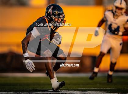 Thumbnail 3 in Western @ Huntington Beach photogallery.