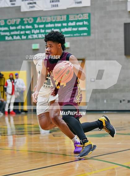 Thumbnail 3 in O'Dea @ Auburn photogallery.