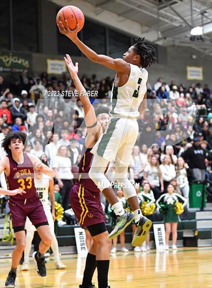 Thumbnail 2 in O'Dea @ Auburn photogallery.