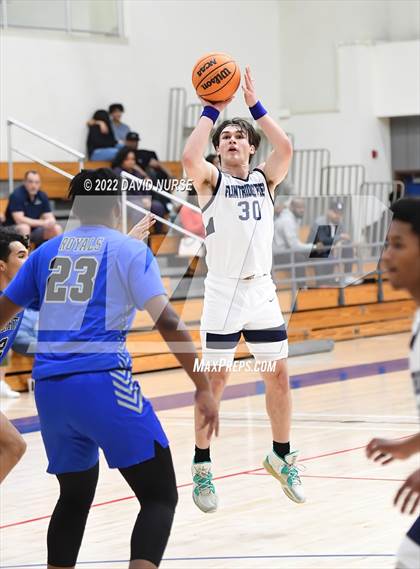 Thumbnail 2 in Quartz Hill vs. Flintridge Prep photogallery.