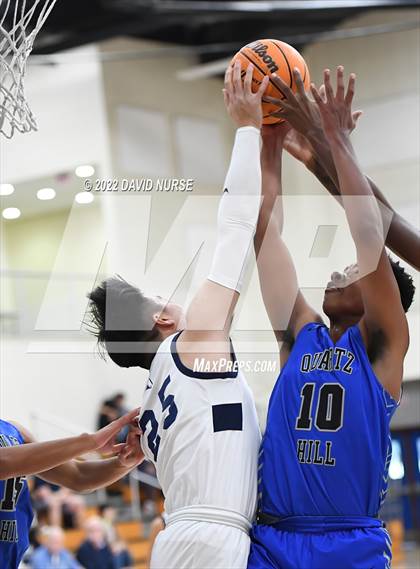Thumbnail 2 in Quartz Hill vs. Flintridge Prep photogallery.