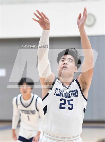 Thumbnail 3 in Quartz Hill vs. Flintridge Prep photogallery.