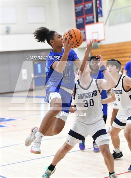Thumbnail 1 in Quartz Hill vs. Flintridge Prep photogallery.