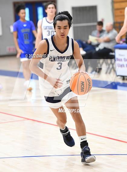 Thumbnail 1 in Quartz Hill vs. Flintridge Prep photogallery.