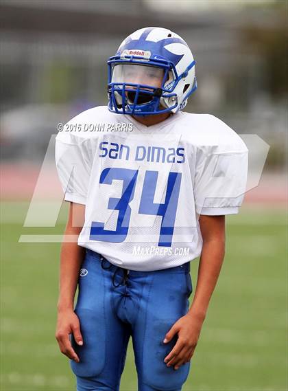 Thumbnail 2 in FR: San Dimas @ Baldwin Park photogallery.
