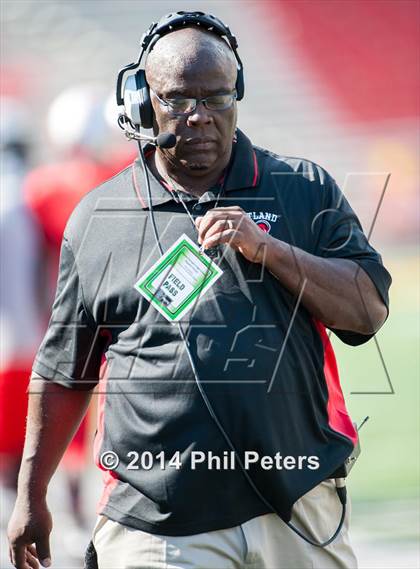 Thumbnail 1 in Potomac vs. Suitland (Prince George County Pigskin Classic)  photogallery.