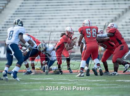 Thumbnail 3 in Potomac vs. Suitland (Prince George County Pigskin Classic)  photogallery.