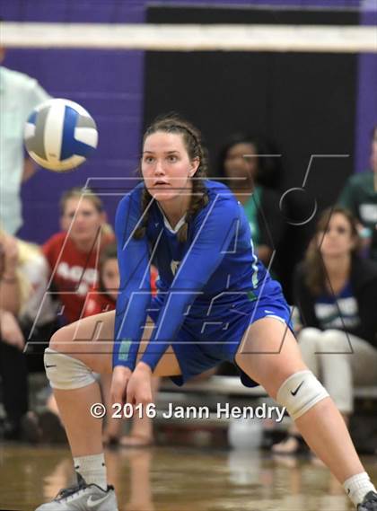 Thumbnail 1 in Archbishop Mitty vs. Xavier College Prep (Durango Fall Classic) photogallery.