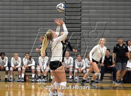 Thumbnail 2 in Archbishop Mitty vs. Xavier College Prep (Durango Fall Classic) photogallery.