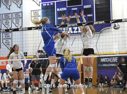 Thumbnail 2 in Archbishop Mitty vs. Xavier College Prep (Durango Fall Classic) photogallery.