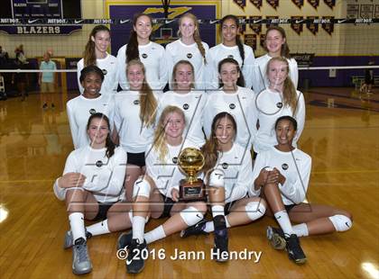 Thumbnail 1 in Archbishop Mitty vs. Xavier College Prep (Durango Fall Classic) photogallery.