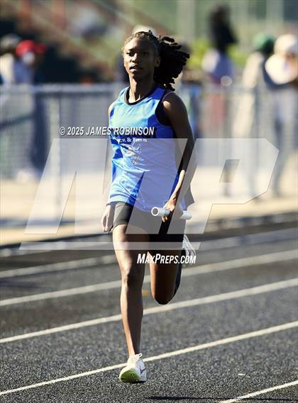 Thumbnail 2 in Gateway Conference Championships (4x100m) photogallery.