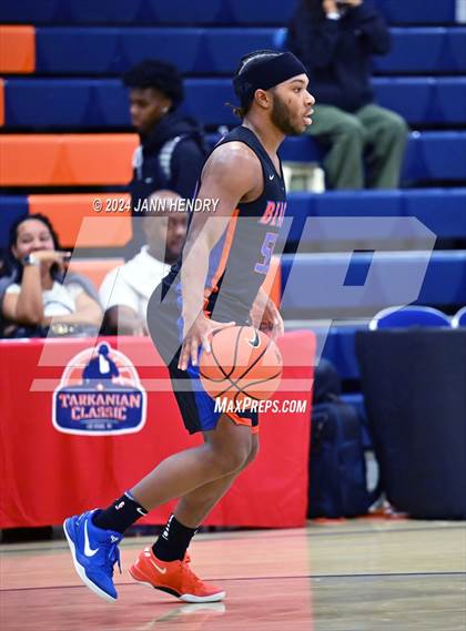 Thumbnail 1 in Redondo Union vs. Rainier Beach (Tarkanian Classic) photogallery.