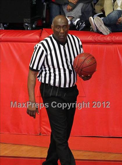 Thumbnail 3 in Berean Christian @ Salesian (CIF NCS D4 Playoffs) photogallery.