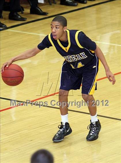 Thumbnail 1 in Berean Christian @ Salesian (CIF NCS D4 Playoffs) photogallery.