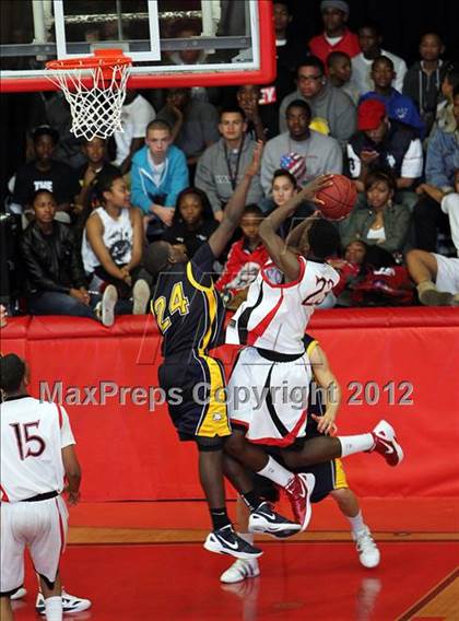Thumbnail 3 in Berean Christian @ Salesian (CIF NCS D4 Playoffs) photogallery.