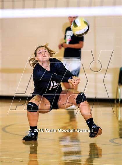 Thumbnail 2 in Havelock @ Croatan photogallery.