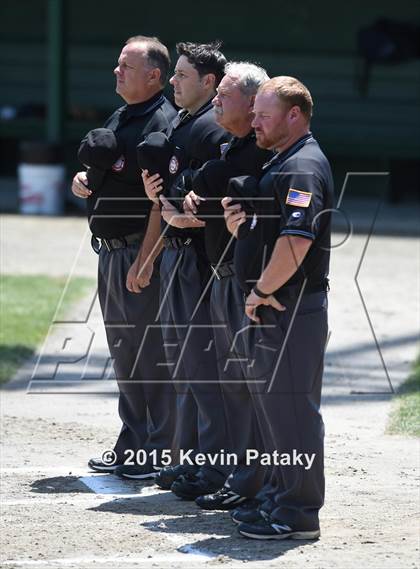 Thumbnail 2 in Amity Regional vs. Staples (CIAC Class LL Final) photogallery.