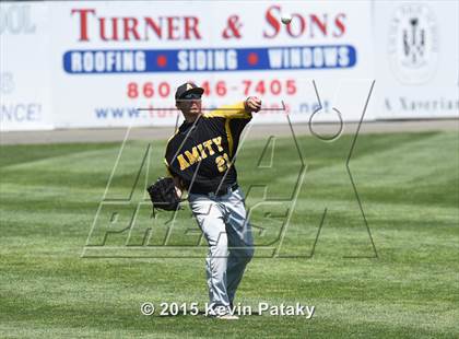 Thumbnail 2 in Amity Regional vs. Staples (CIAC Class LL Final) photogallery.