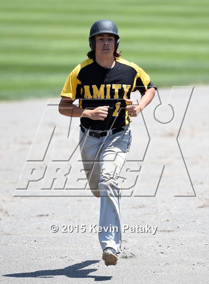 Thumbnail 3 in Amity Regional vs. Staples (CIAC Class LL Final) photogallery.