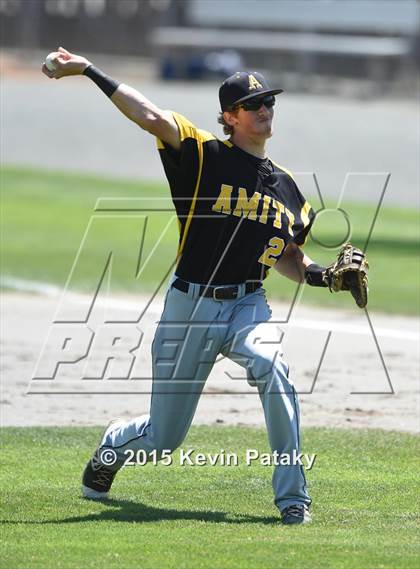 Thumbnail 1 in Amity Regional vs. Staples (CIAC Class LL Final) photogallery.