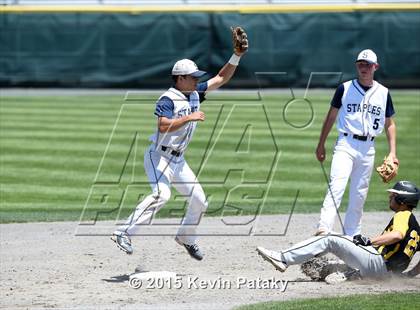 Thumbnail 1 in Amity Regional vs. Staples (CIAC Class LL Final) photogallery.