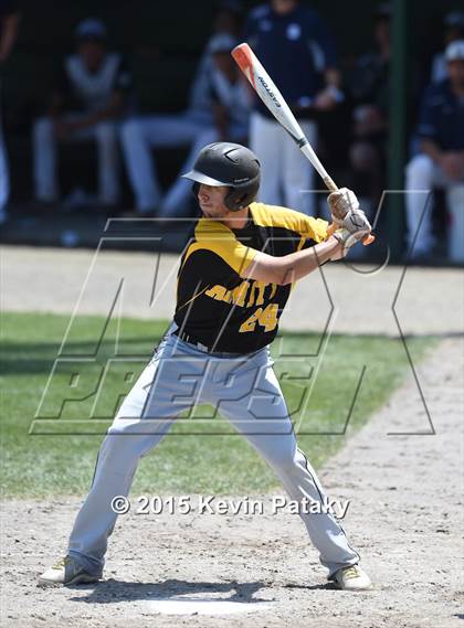 Thumbnail 2 in Amity Regional vs. Staples (CIAC Class LL Final) photogallery.