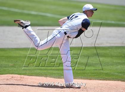 Thumbnail 3 in Amity Regional vs. Staples (CIAC Class LL Final) photogallery.