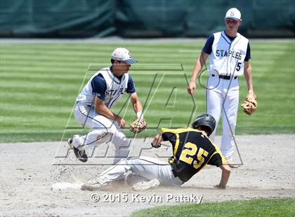 Thumbnail 3 in Amity Regional vs. Staples (CIAC Class LL Final) photogallery.