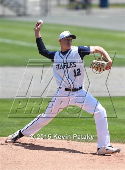 Thumbnail 1 in Amity Regional vs. Staples (CIAC Class LL Final) photogallery.