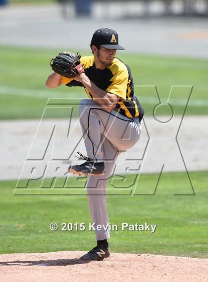 Thumbnail 3 in Amity Regional vs. Staples (CIAC Class LL Final) photogallery.