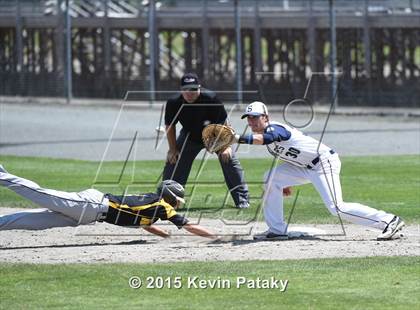 Thumbnail 1 in Amity Regional vs. Staples (CIAC Class LL Final) photogallery.