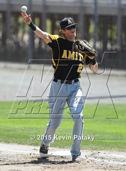 Thumbnail 3 in Amity Regional vs. Staples (CIAC Class LL Final) photogallery.
