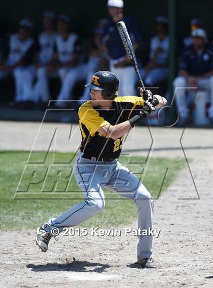 Thumbnail 2 in Amity Regional vs. Staples (CIAC Class LL Final) photogallery.