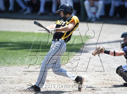 Thumbnail 1 in Amity Regional vs. Staples (CIAC Class LL Final) photogallery.