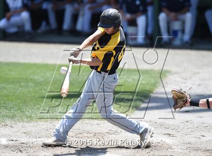 Thumbnail 2 in Amity Regional vs. Staples (CIAC Class LL Final) photogallery.