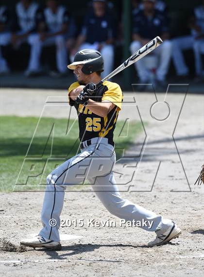 Thumbnail 3 in Amity Regional vs. Staples (CIAC Class LL Final) photogallery.