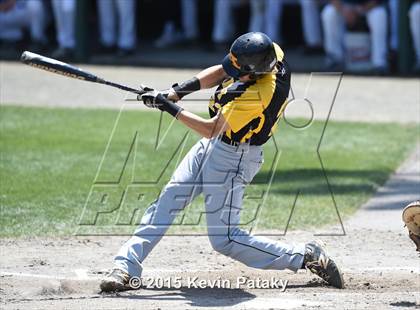 Thumbnail 3 in Amity Regional vs. Staples (CIAC Class LL Final) photogallery.