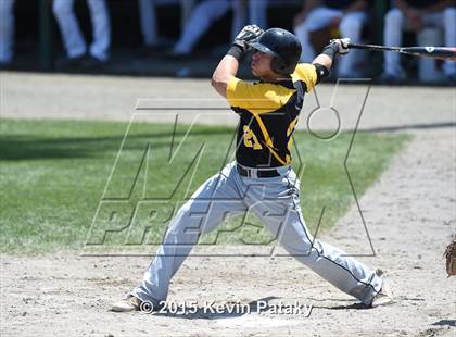 Thumbnail 3 in Amity Regional vs. Staples (CIAC Class LL Final) photogallery.