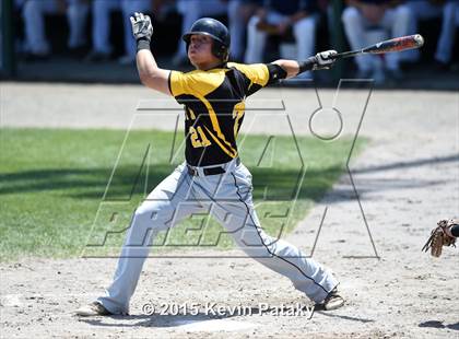 Thumbnail 3 in Amity Regional vs. Staples (CIAC Class LL Final) photogallery.