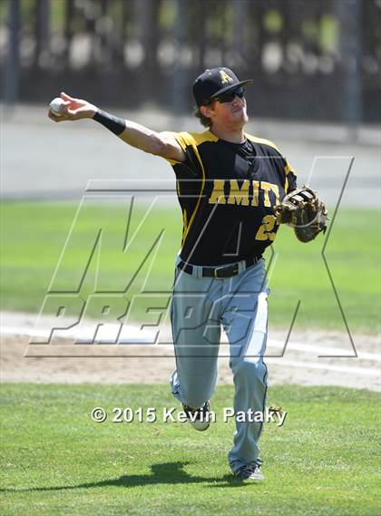 Thumbnail 2 in Amity Regional vs. Staples (CIAC Class LL Final) photogallery.