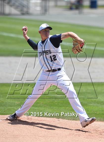 Thumbnail 2 in Amity Regional vs. Staples (CIAC Class LL Final) photogallery.