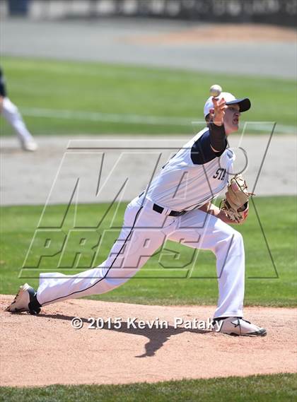 Thumbnail 1 in Amity Regional vs. Staples (CIAC Class LL Final) photogallery.