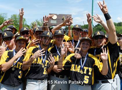 Thumbnail 2 in Amity Regional vs. Staples (CIAC Class LL Final) photogallery.