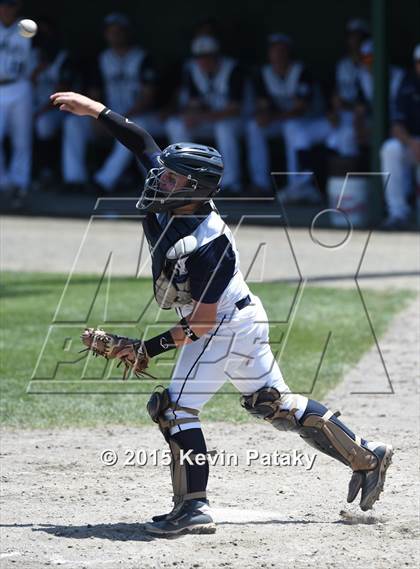 Thumbnail 2 in Amity Regional vs. Staples (CIAC Class LL Final) photogallery.