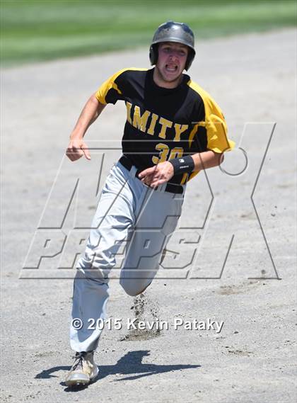 Thumbnail 1 in Amity Regional vs. Staples (CIAC Class LL Final) photogallery.