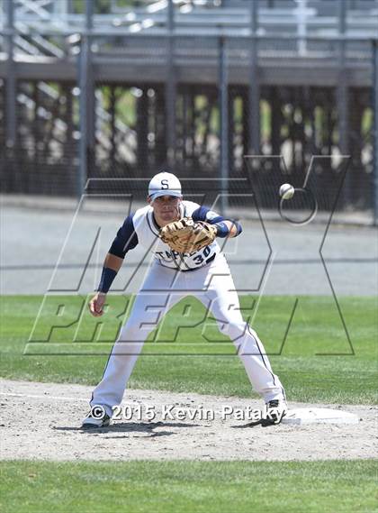 Thumbnail 2 in Amity Regional vs. Staples (CIAC Class LL Final) photogallery.