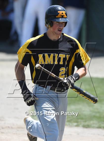 Thumbnail 1 in Amity Regional vs. Staples (CIAC Class LL Final) photogallery.