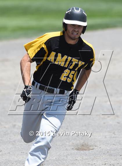 Thumbnail 3 in Amity Regional vs. Staples (CIAC Class LL Final) photogallery.