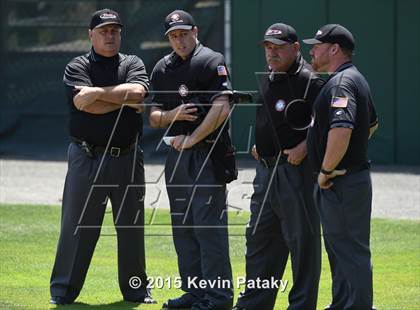 Thumbnail 1 in Amity Regional vs. Staples (CIAC Class LL Final) photogallery.